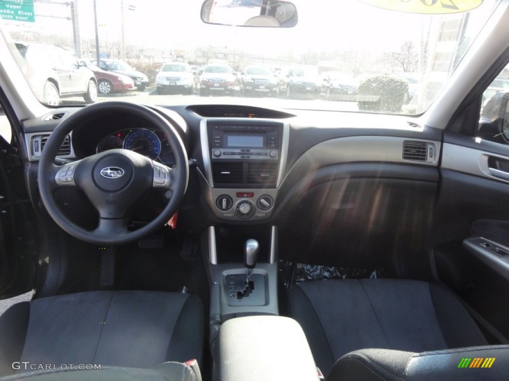 2009 Forester 2.5 X Premium - Obsidian Black Pearl / Platinum photo #22