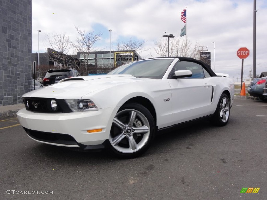 Performance White Ford Mustang