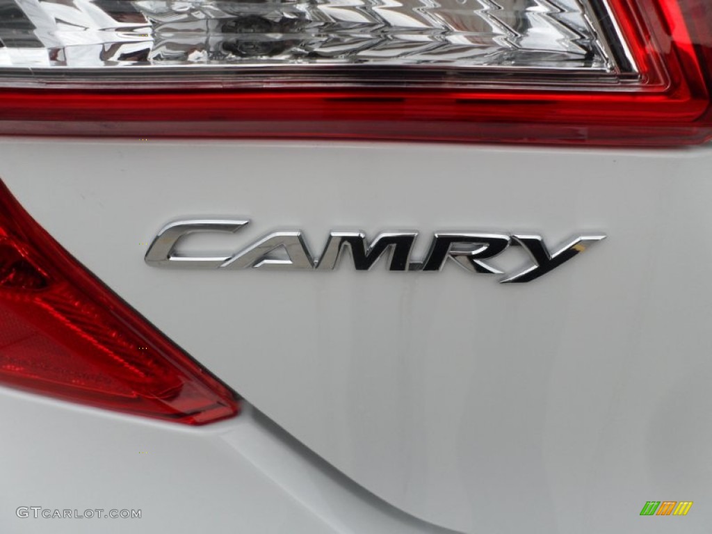 2012 Toyota Camry SE Marks and Logos Photo #60747017