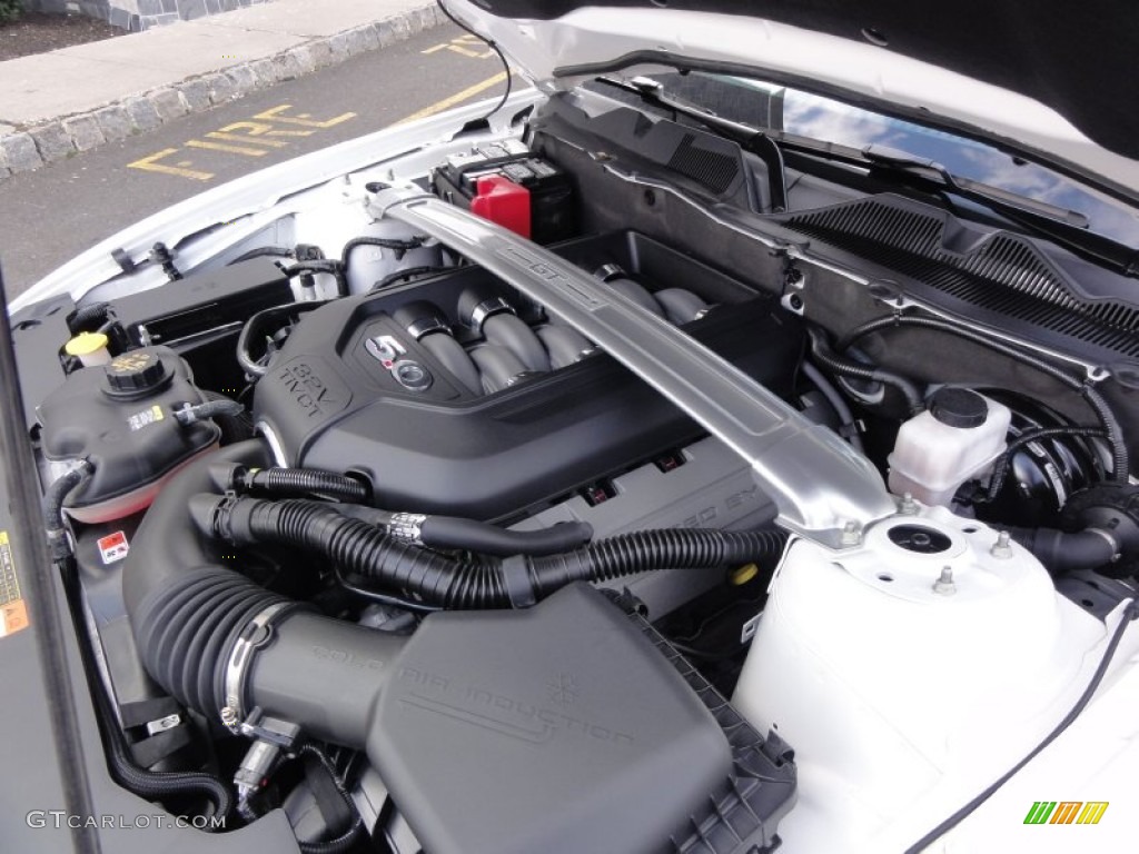 2011 Ford Mustang GT Premium Convertible Engine Photos