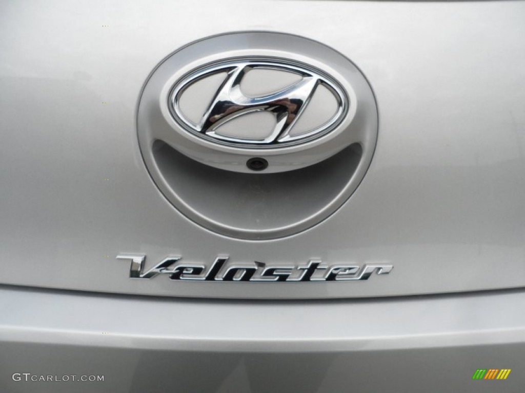 2012 Hyundai Veloster Standard Veloster Model Marks and Logos Photo #60748517