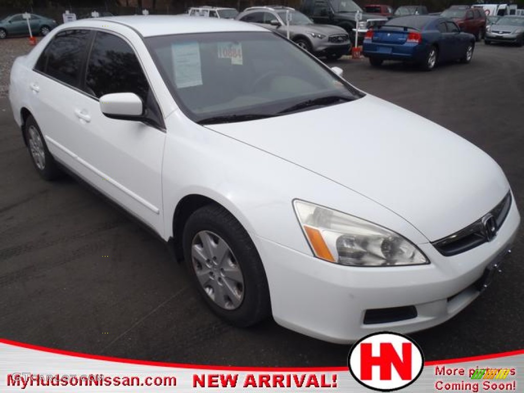 2007 Accord SE V6 Sedan - Taffeta White / Ivory photo #1