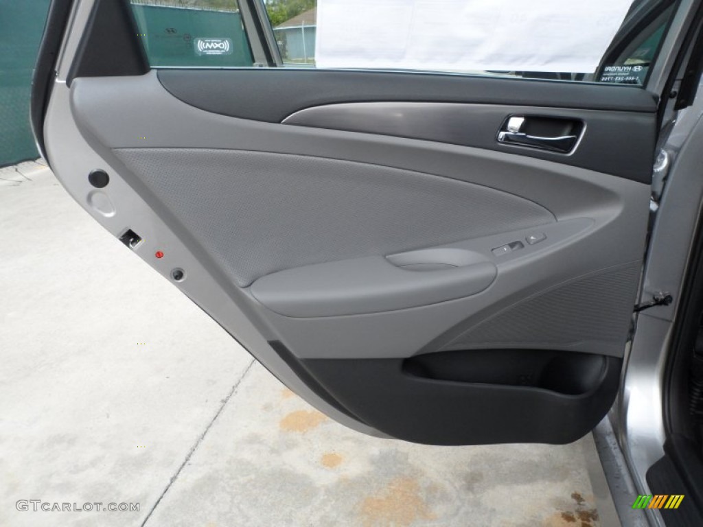 2012 Hyundai Sonata Hybrid Gray Door Panel Photo #60751518