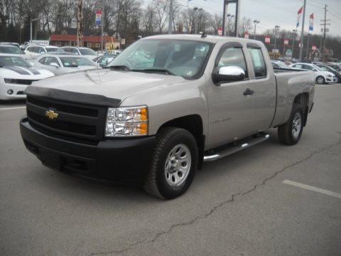 2007 Chevrolet Silverado 1500 Work Truck Extended Cab 4x4 Data, Info and Specs