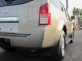 2006 Granite Metallic Nissan Pathfinder SE  photo #12