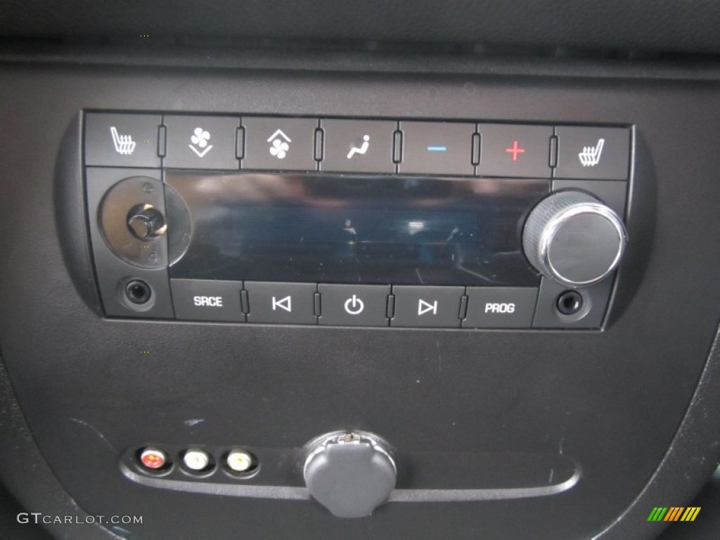 2007 Chevrolet Tahoe Z71 4x4 Controls Photo #60753974