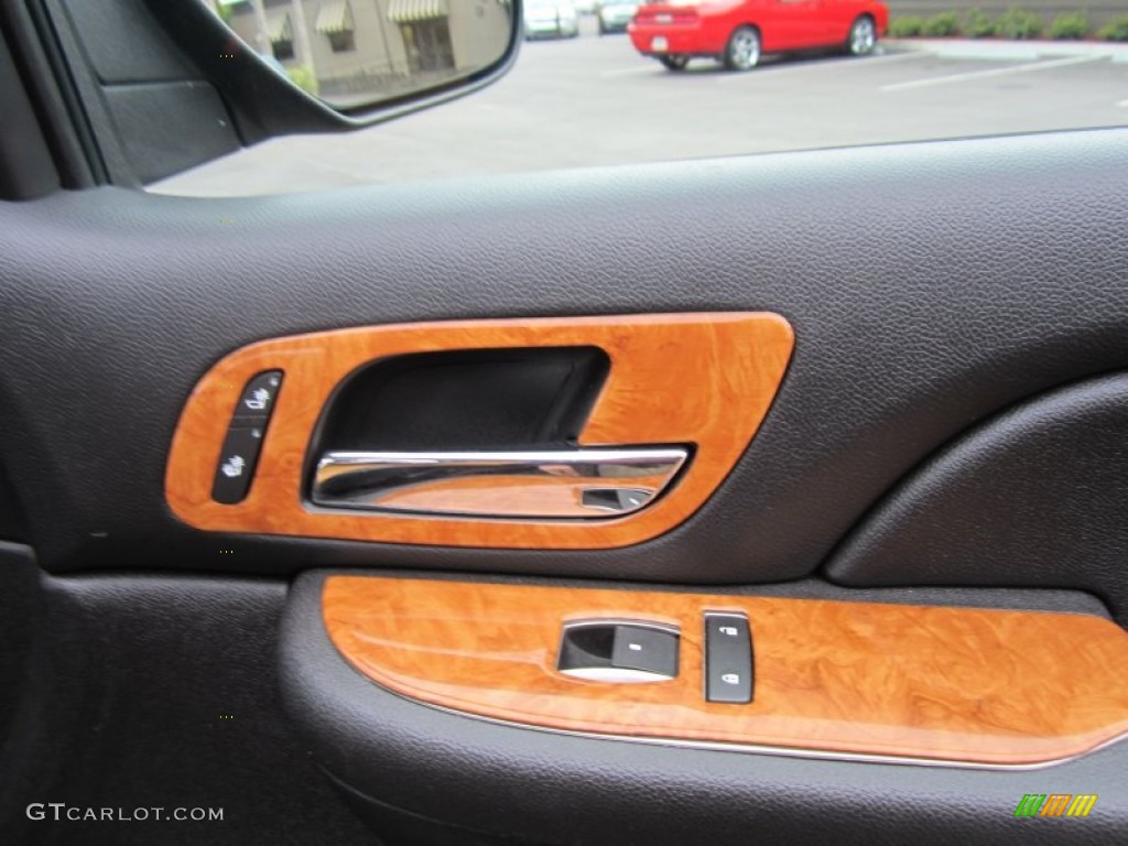 2007 Chevrolet Tahoe Z71 4x4 Controls Photo #60754001
