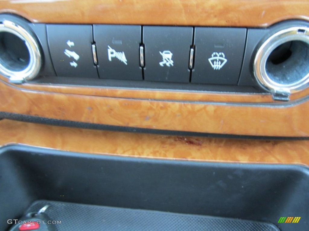 2007 Chevrolet Tahoe Z71 4x4 Controls Photo #60754040