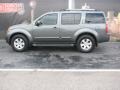 Storm Gray Metallic - Pathfinder LE Photo No. 1