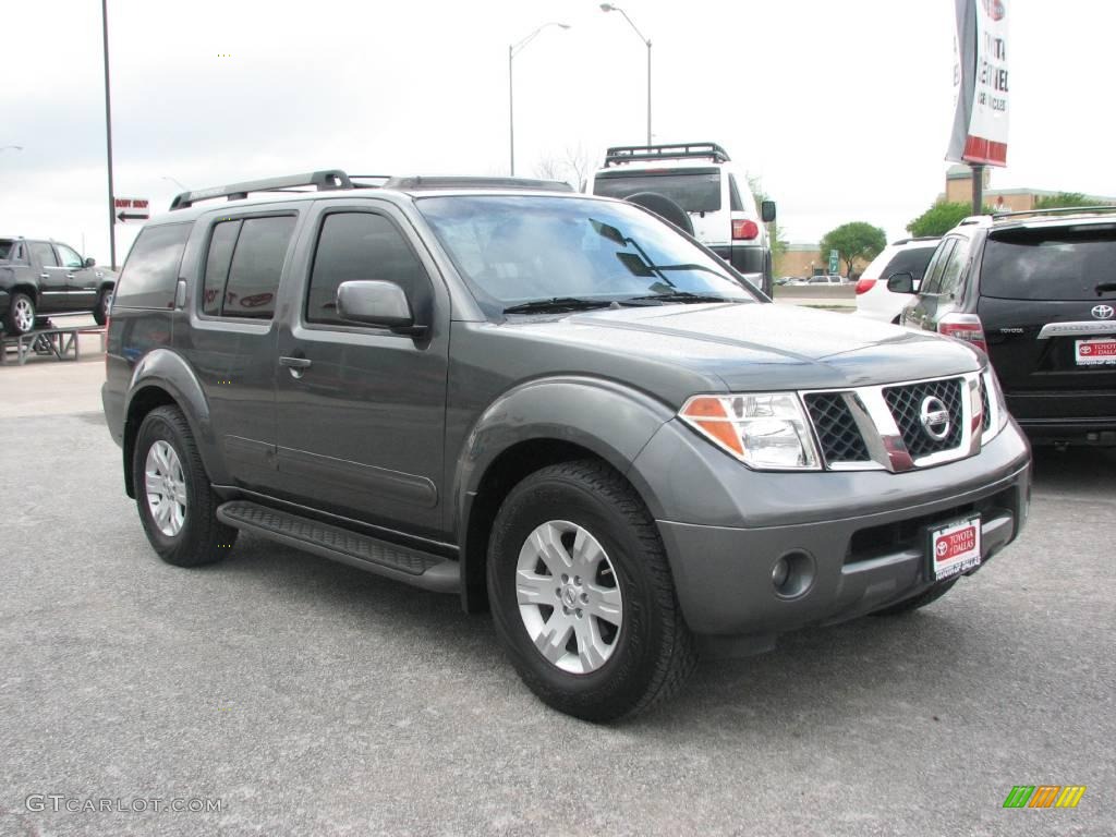 2005 Pathfinder LE - Storm Gray Metallic / Graphite photo #4