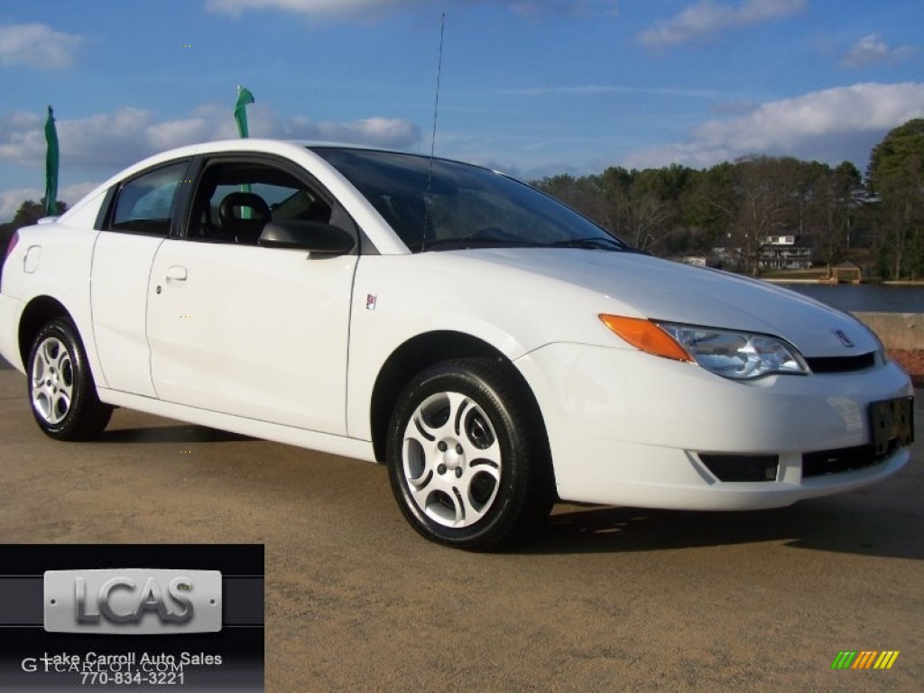 Polar White Saturn ION