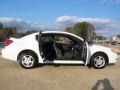 Polar White - ION 2 Quad Coupe Photo No. 15