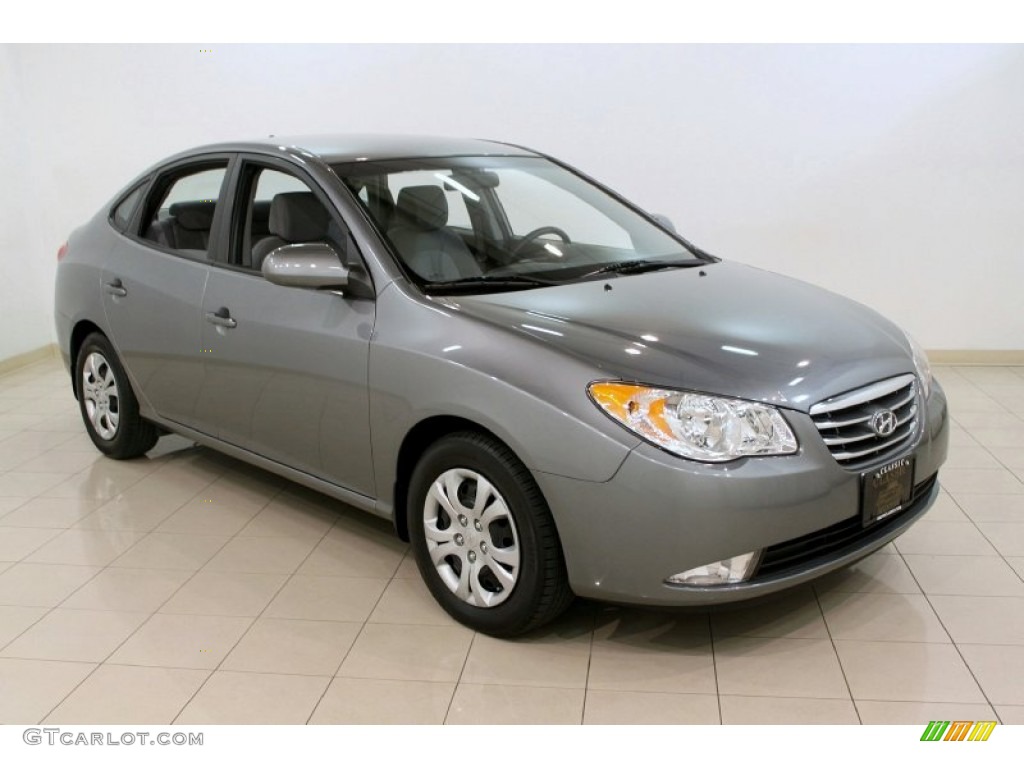 Carbon Gray Mist Hyundai Elantra