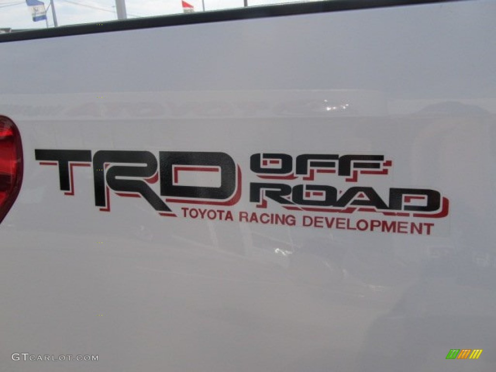 2010 Tundra TRD CrewMax 4x4 - Super White / Graphite Gray photo #8