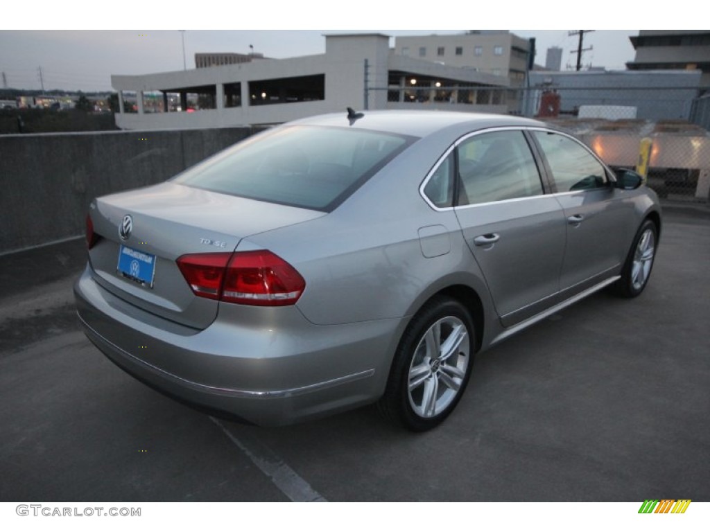 2012 Passat TDI SE - Tungsten Silver Metallic / Titan Black photo #5