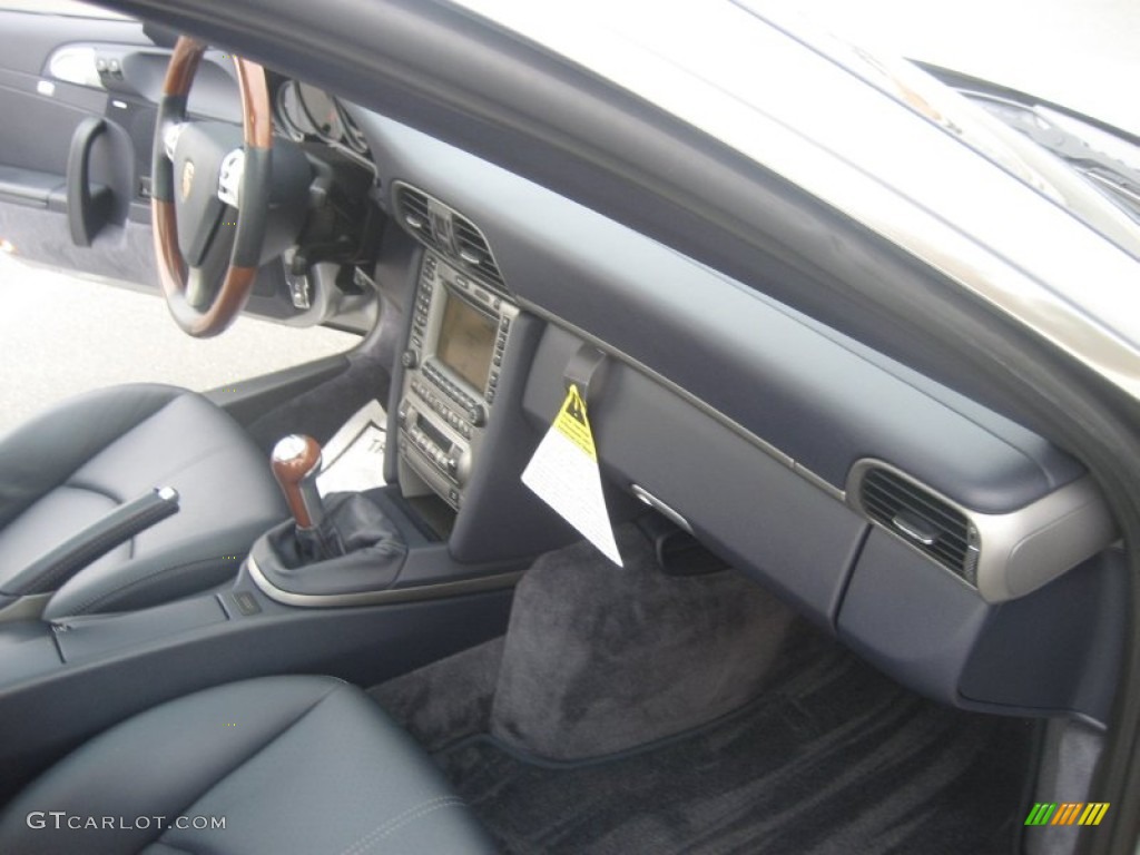 2008 911 Targa 4 - Arctic Silver Metallic / Sea Blue photo #17