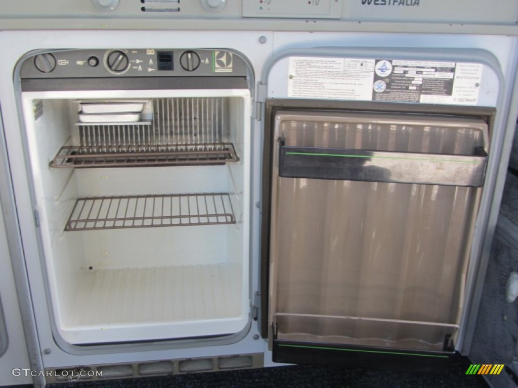 refrigeratror 1987 Volkswagen Vanagon GL Camper Parts