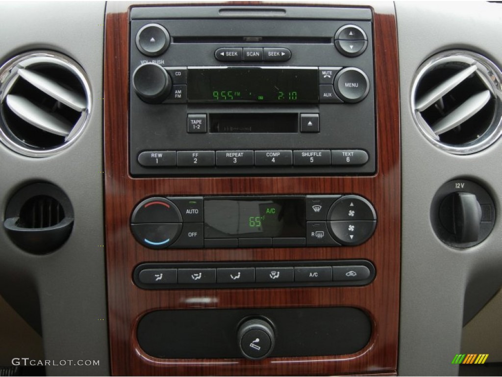 2005 F150 Lariat SuperCrew - Bright Red / Tan photo #22