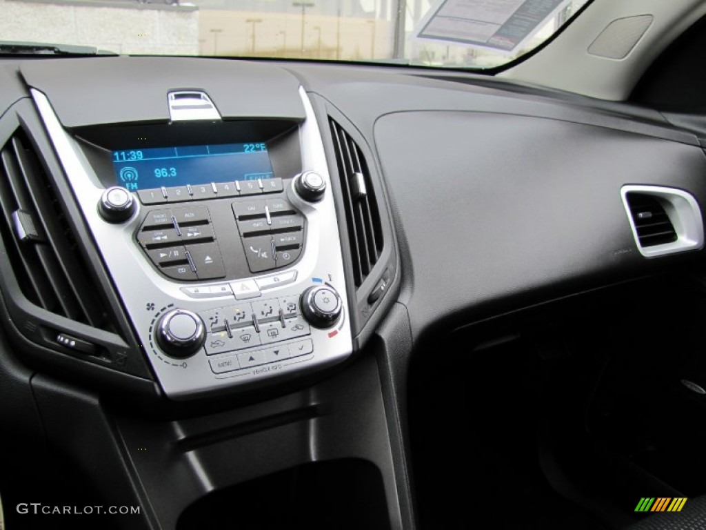 2010 Equinox LT AWD - Navy Blue Metallic / Jet Black/Light Titanium photo #15