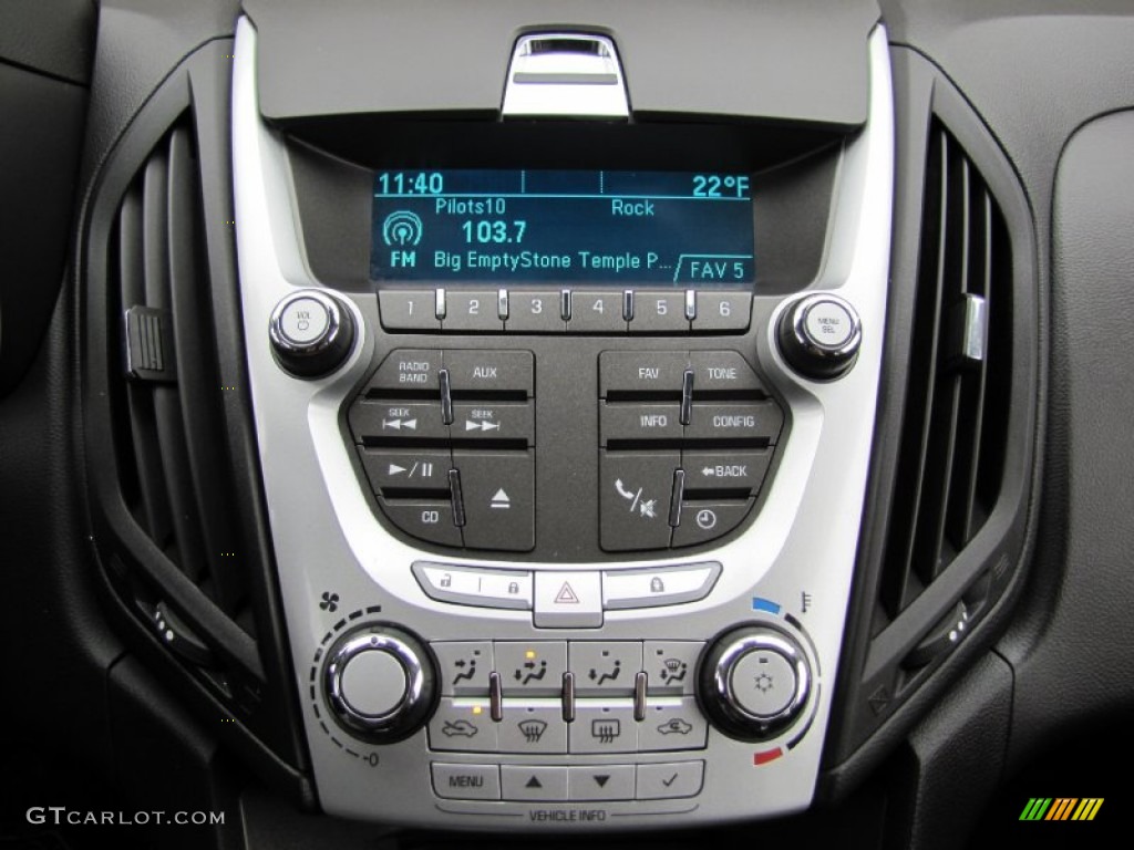 2010 Equinox LT AWD - Navy Blue Metallic / Jet Black/Light Titanium photo #16