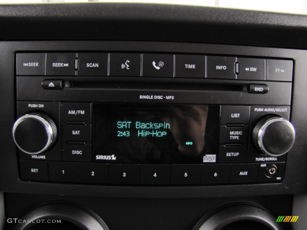 2007 Jeep Wrangler Sahara 4x4 Audio System Photo #60767666