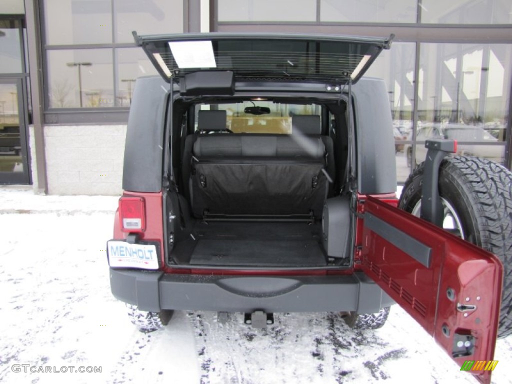 2007 Jeep Wrangler Sahara 4x4 Trunk Photo #60767753