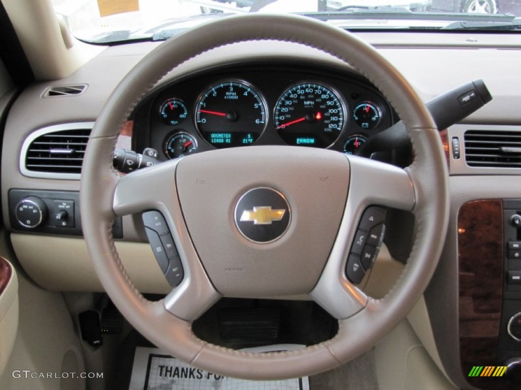 2011 Chevrolet Tahoe LT 4x4 Light Cashmere/Dark Cashmere Steering Wheel Photo #60767882