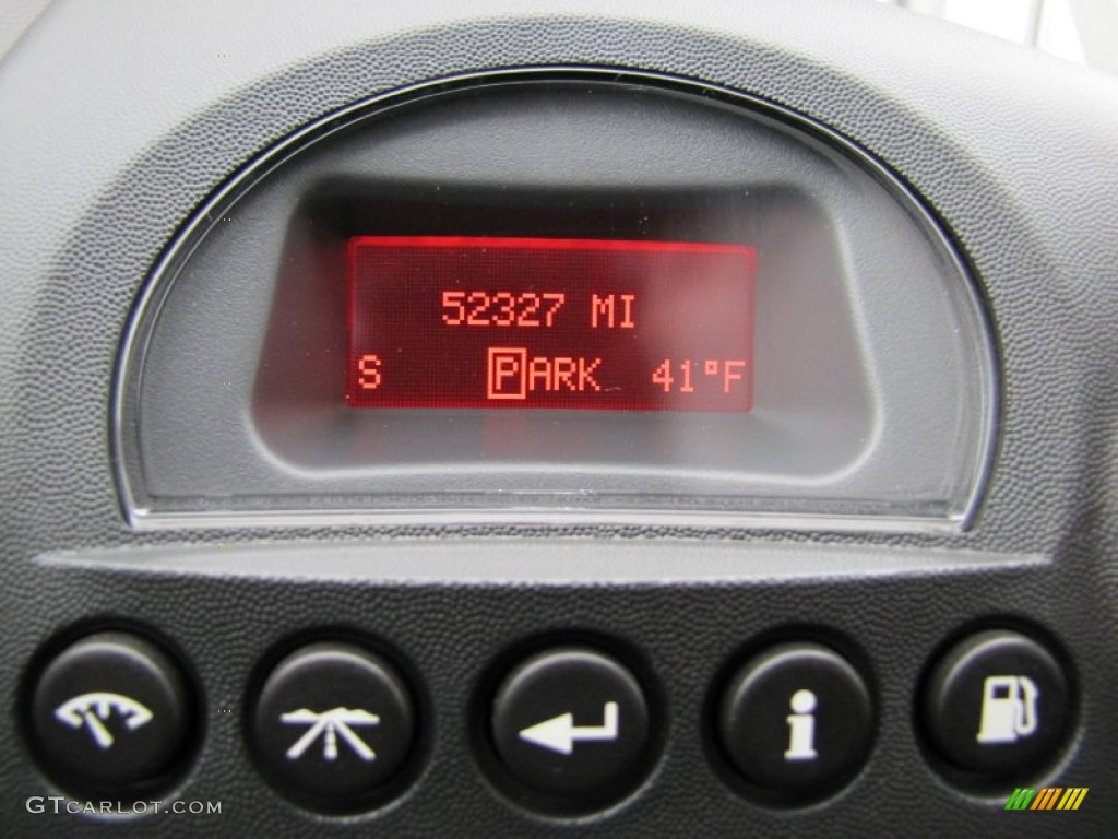 2007 Pontiac Grand Prix GXP Sedan Controls Photo #60768866