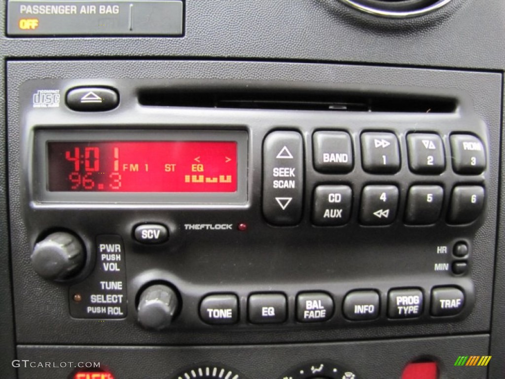 2007 Pontiac Grand Prix GXP Sedan Controls Photo #60768938