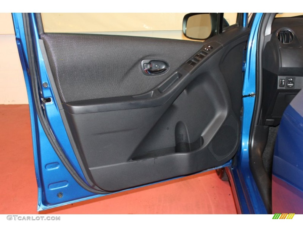 2011 Yaris S 5 Door Liftback - Blazing Blue Pearl / Dark Charcoal photo #9