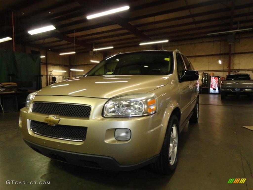 2005 Sandstone Metallic Chevrolet Uplander LT AWD 60753371 Photo 2