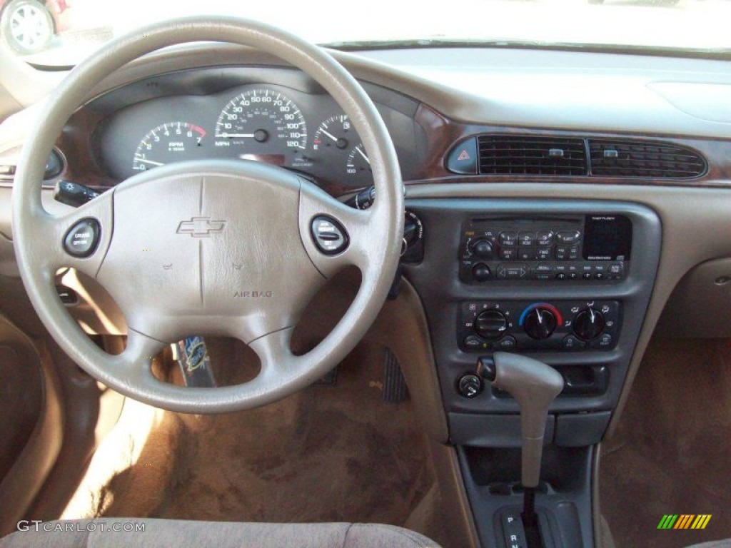 1999 Malibu LS Sedan - Dark Jade Green Metallic / Medium Oak photo #8