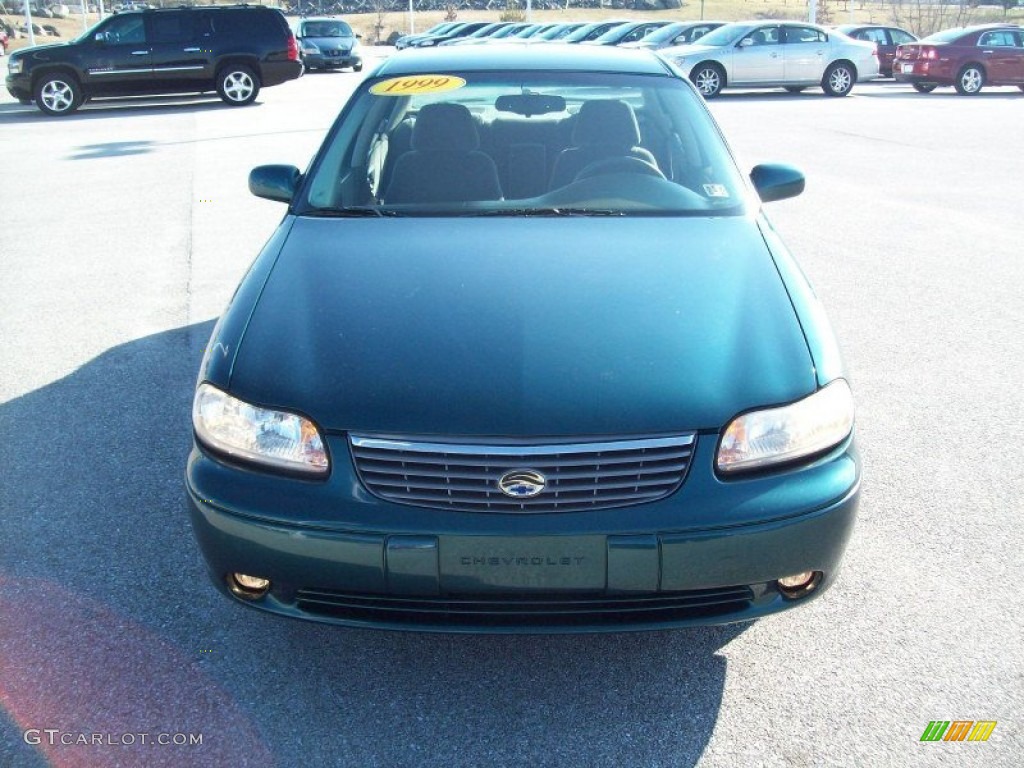 1999 Malibu LS Sedan - Dark Jade Green Metallic / Medium Oak photo #14