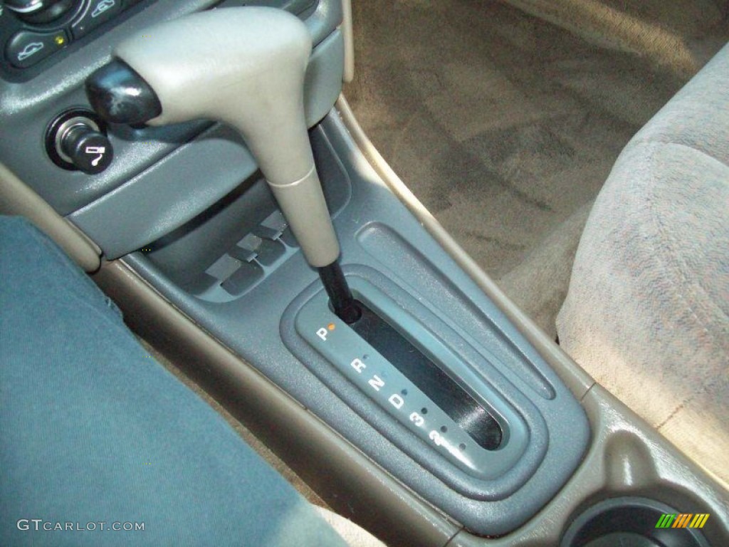 1999 Chevrolet Malibu LS Sedan Transmission Photos