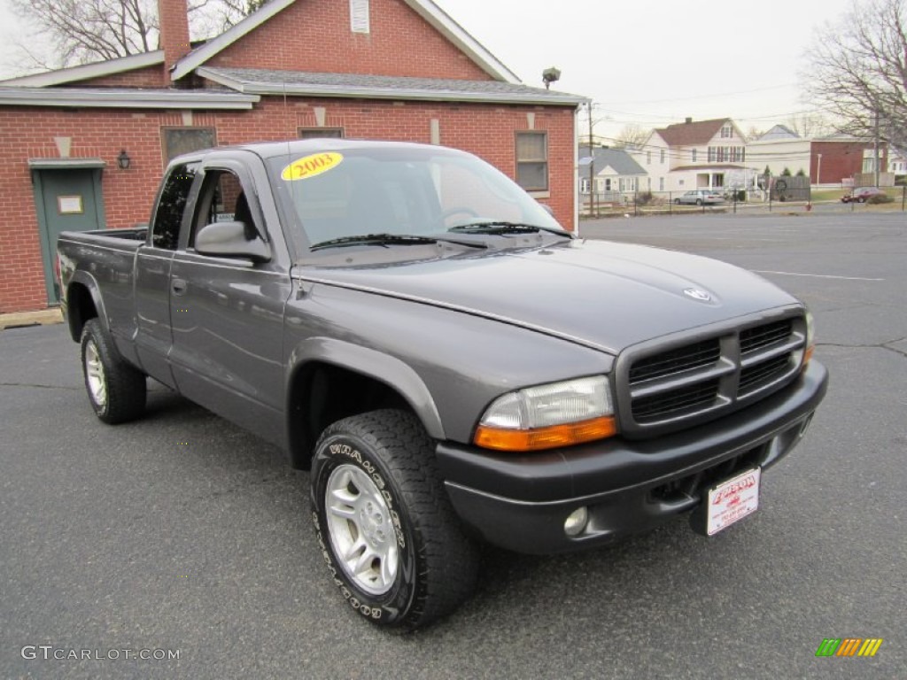 2003 Dakota Sport Club Cab 4x4 - Graphite Metallic / Dark Slate Gray photo #12