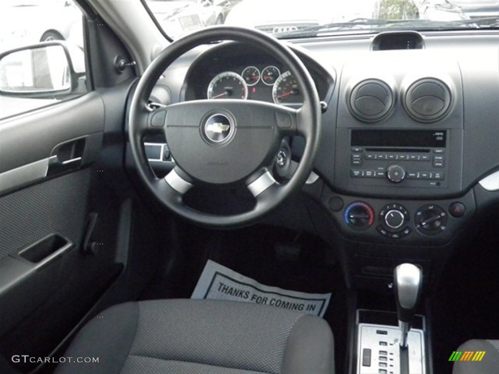 2010 Aveo LT Sedan - Summit White / Charcoal photo #12