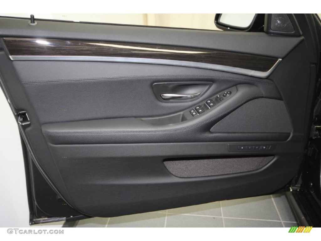2012 5 Series 550i Sedan - Dark Graphite Metallic II / Black photo #13