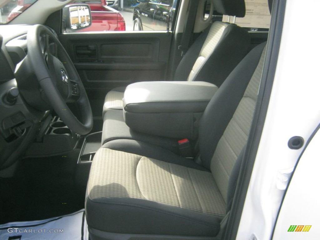 2012 Ram 1500 Express Crew Cab - Bright White / Dark Slate Gray/Medium Graystone photo #11