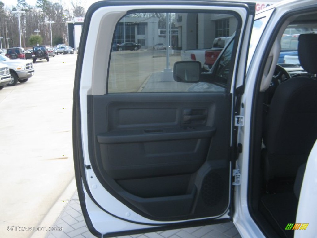 2012 Ram 1500 Express Crew Cab - Bright White / Dark Slate Gray/Medium Graystone photo #15