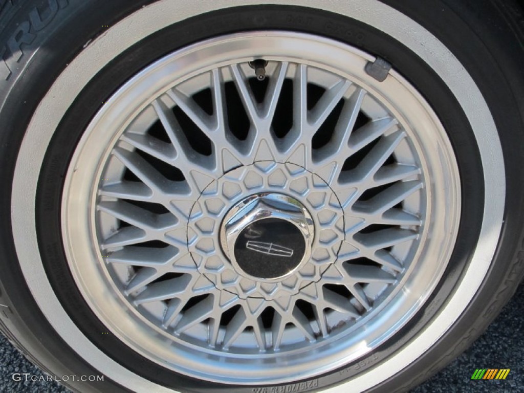 1997 Lincoln Town Car Signature Wheel Photo #60786200
