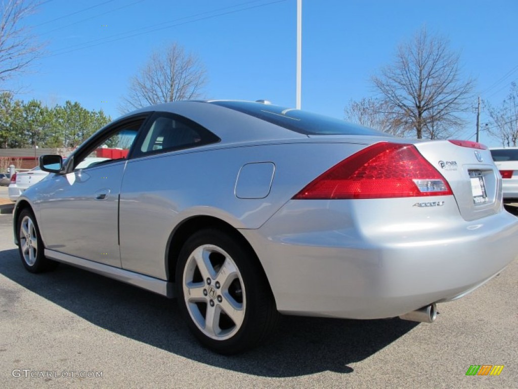 2006 Accord EX-L V6 Coupe - Alabaster Silver Metallic / Gray photo #2
