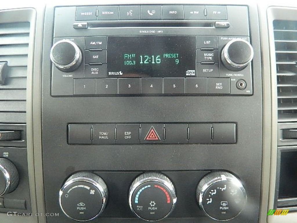 2009 Dodge Ram 1500 TRX4 Quad Cab 4x4 Audio System Photos