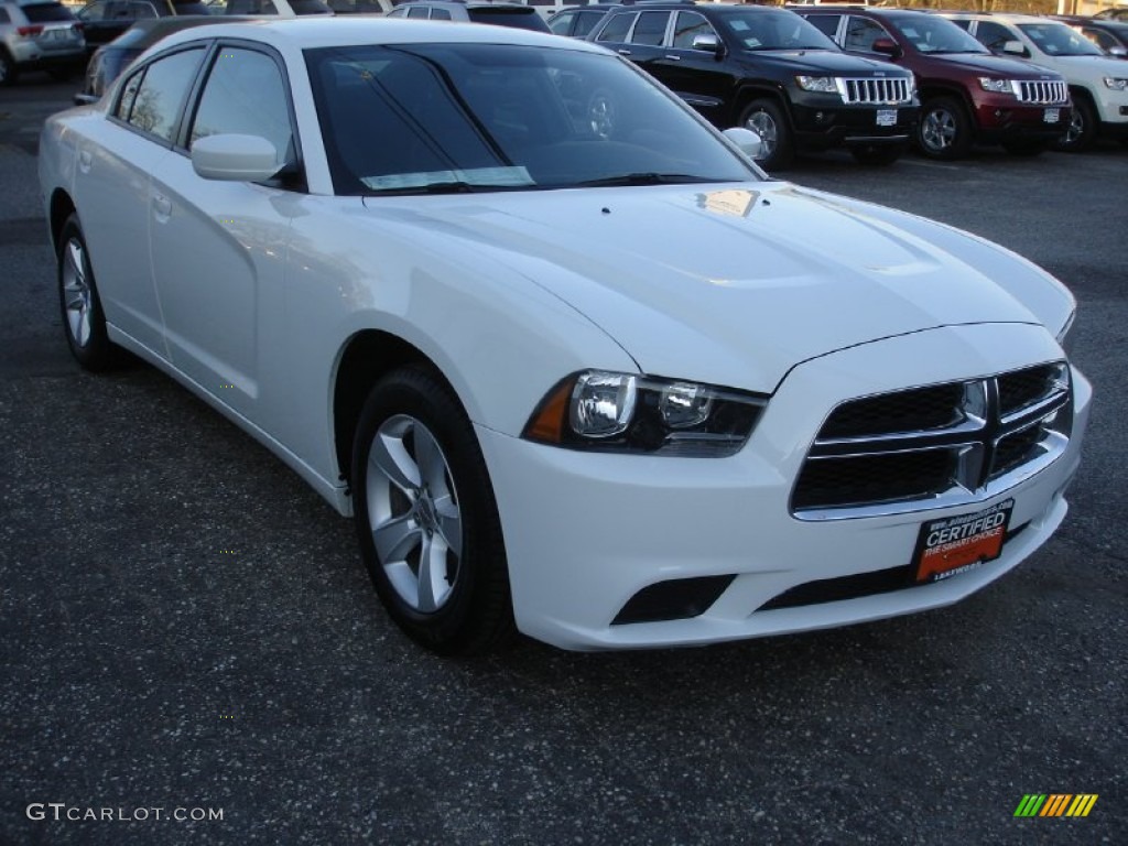 2011 Charger SE - Bright White / Black photo #3