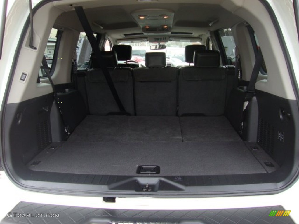 2010 Nissan Armada Platinum 4WD Trunk Photo #60792077