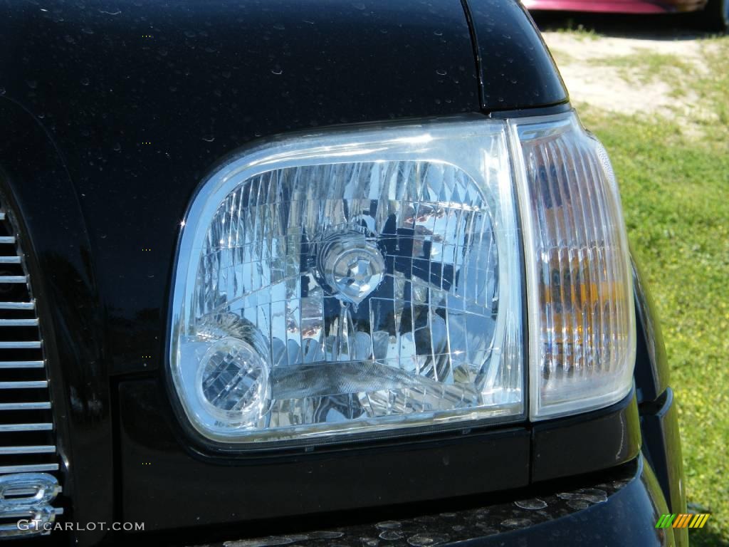 2005 Tundra SR5 Double Cab - Black / Light Charcoal photo #9