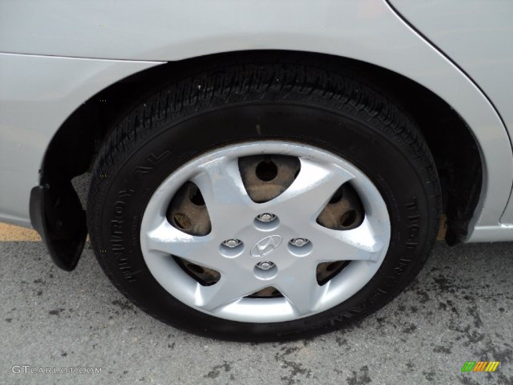 2006 Hyundai Elantra GLS Sedan Wheel Photo #60796415