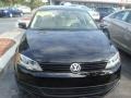 Black - Jetta SE Sedan Photo No. 2