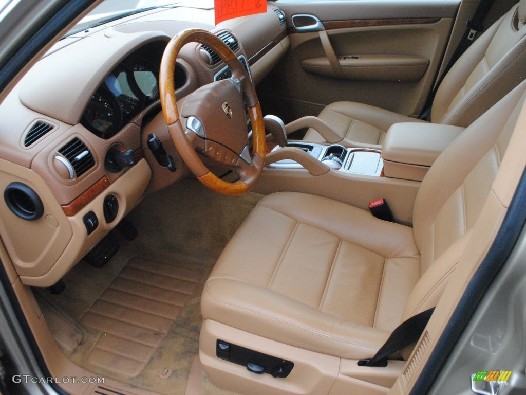 Havanna/Sand Beige Interior 2004 Porsche Cayenne Tiptronic Photo #60799265