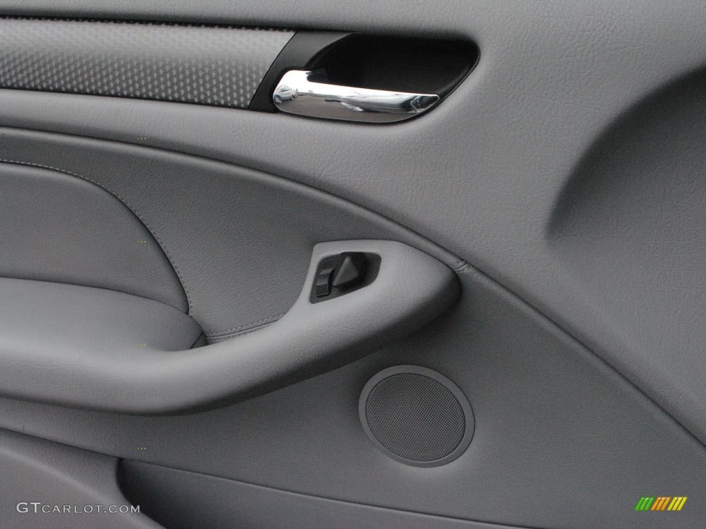 2004 3 Series 330i Sedan - Silver Grey Metallic / Grey photo #25