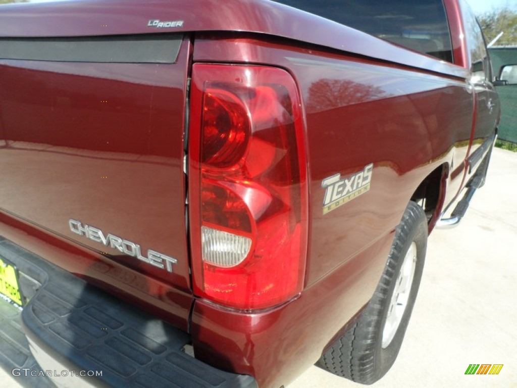 2003 Silverado 1500 LS Extended Cab - Dark Carmine Red Metallic / Tan photo #22